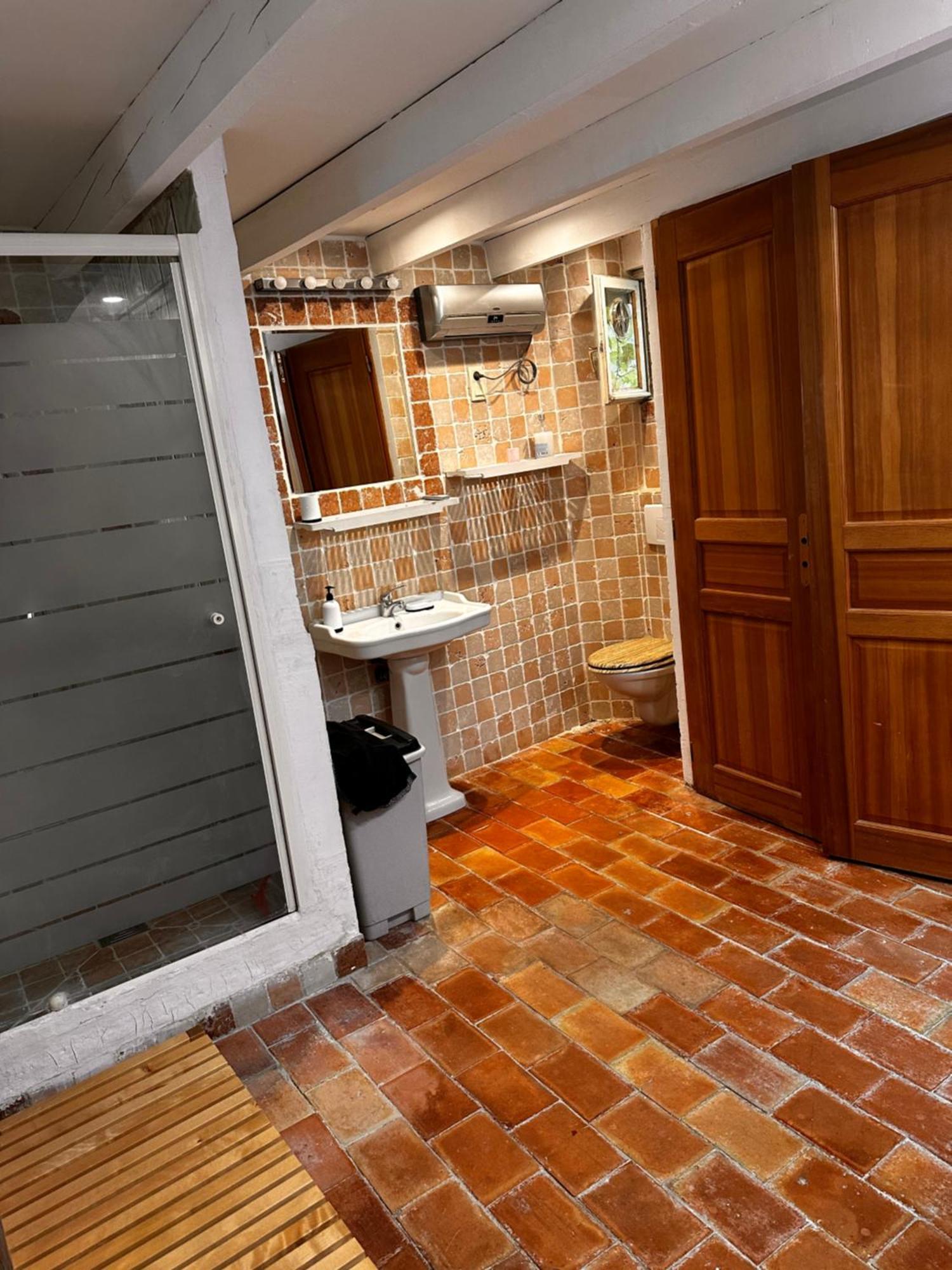 Nouveau Rognes Maison De Vacances Loft 4 Couchages Exteriér fotografie