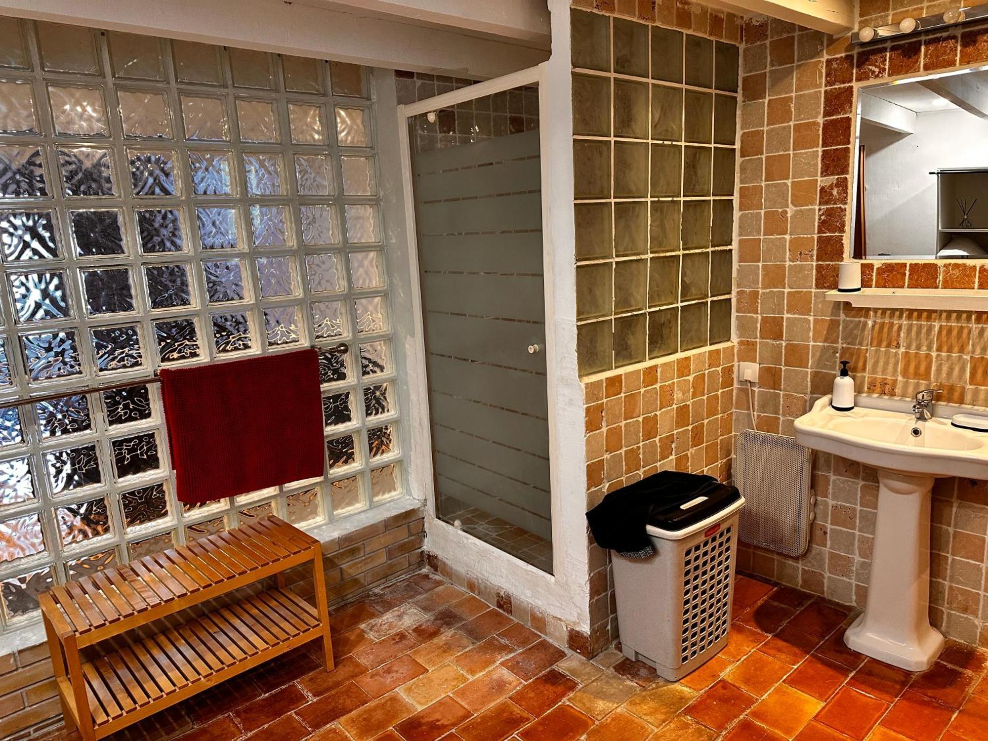 Nouveau Rognes Maison De Vacances Loft 4 Couchages Exteriér fotografie
